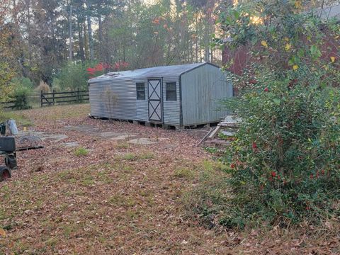 Tiny photo for 411 Georgia Road, Edgefield, SC 29824 (MLS # 549729)
