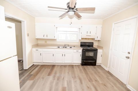 Tiny photo for 2018 Chester Avenue, Augusta, GA 30906 (MLS # 552424)