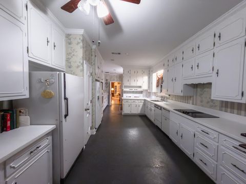 Tiny photo for 935 Odom Street, Millen, GA 30442 (MLS # 552375)