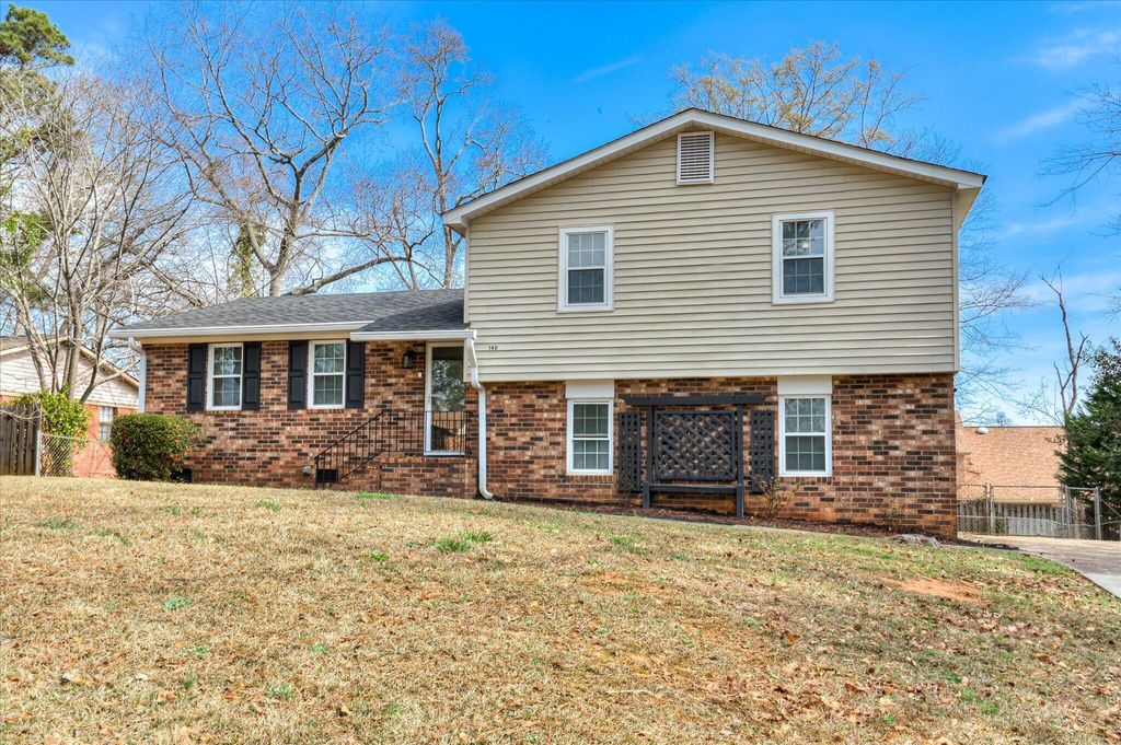 Photo of 140 Oakridge Drive, Martinez, GA 30907 (MLS # 553250)