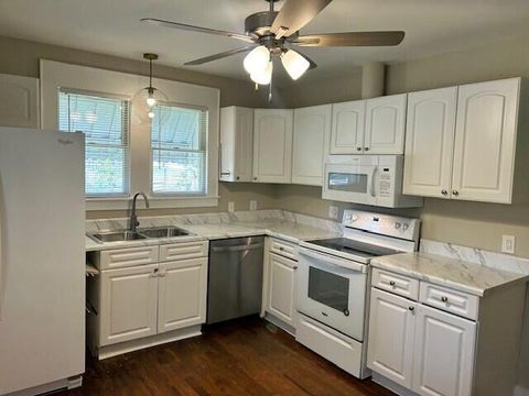 Tiny photo for 2164 Telfair Street, Augusta, GA 30904 (MLS # 546992)