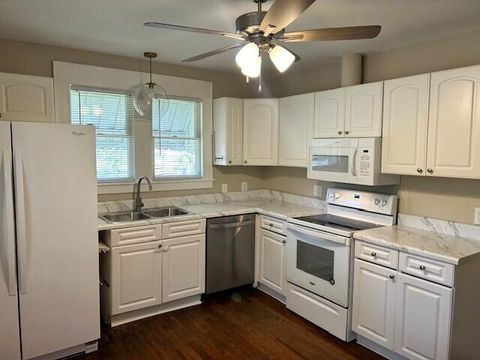 Tiny photo for 2164 Telfair Street, Augusta, GA 30904 (MLS # 546992)