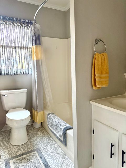 Tiny photo for 543 Jeter Street, Edgefield, SC 29824 (MLS # 552873)