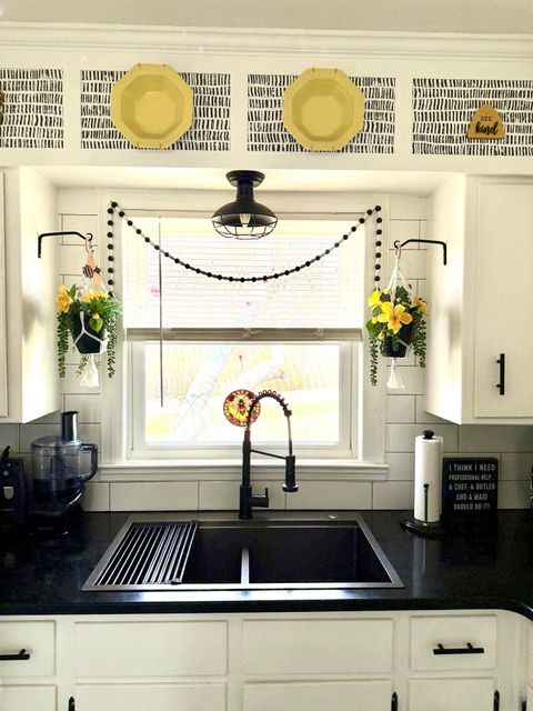 Tiny photo for 543 Jeter Street, Edgefield, SC 29824 (MLS # 552873)