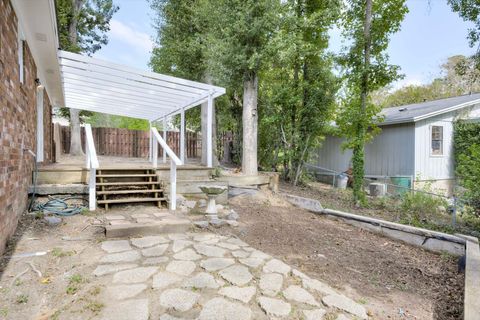 Tiny photo for 239 Cavalier Court, Martinez, GA 30907 (MLS # 548105)