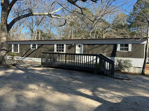 Photo of 3018, 3020 Carswell Drive, Augusta, GA 30909 (MLS # 551502)