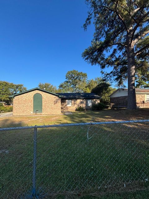 Photo of 3312 Jonathan Circle Circle, Augusta, GA 30906 (MLS # 548372) Photo of 3312 Jonathan Circle Circle, Augusta, GA 30906 (MLS # 548372)