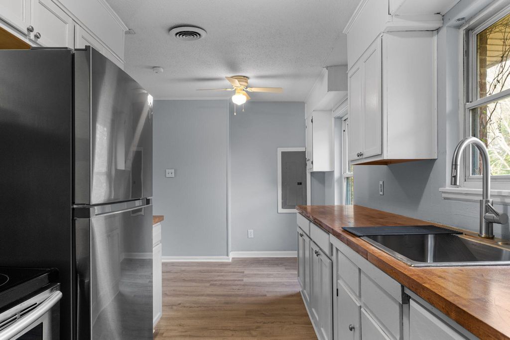 Photo of 3015 Thomas Lane, Augusta, GA 30906 (MLS # 551359)