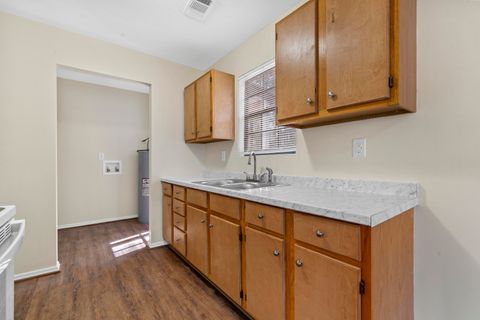 Tiny photo for 303 Transylvania Drive Drive, Sandersville, GA 31082 (MLS # 549373)