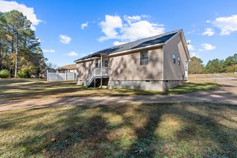 Tiny photo for 303 Transylvania Drive Drive, Sandersville, GA 31082 (MLS # 549373)