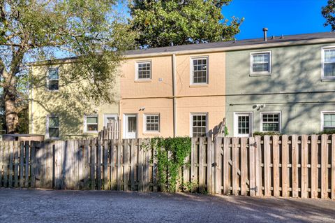 Tiny photo for 801 Monte Sano Avenue, Augusta, GA 30904 (MLS # 551060)