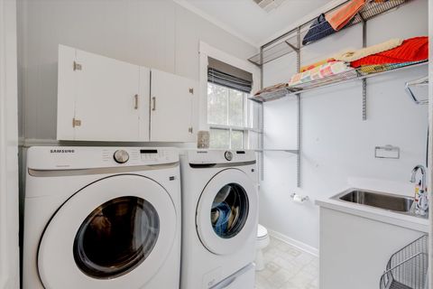 Tiny photo for 1231 Glenn Avenue, Augusta, GA 30904 (MLS # 550320)