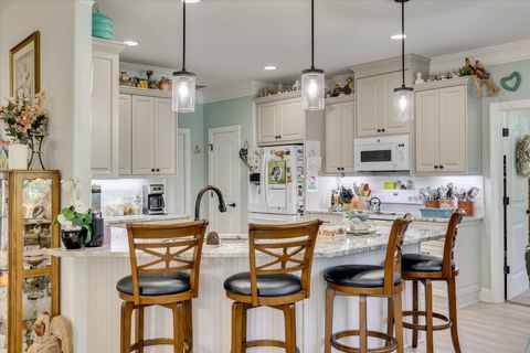 Tiny photo for 128 Crescent Drive, McCormick, SC 29835 (MLS # 544907)