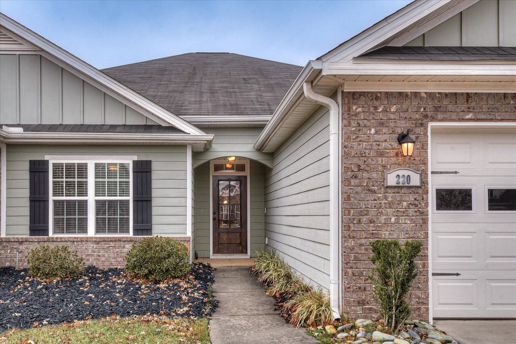 Photo of 220 Carlow Drive, Grovetown, GA 30813 (MLS # 549906)