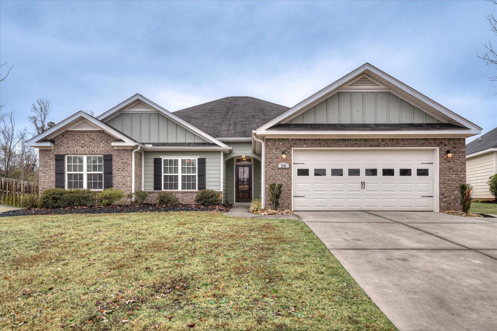 Photo of 220 Carlow Drive, Grovetown, GA 30813 (MLS # 549906)