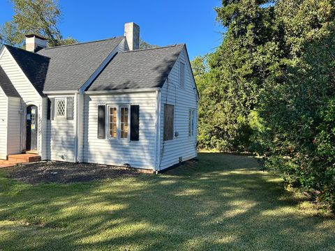 Tiny photo for 241 Coral Street, Edgefield, SC 29824 (MLS # 549429)