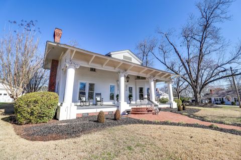 A home in Lincolnton