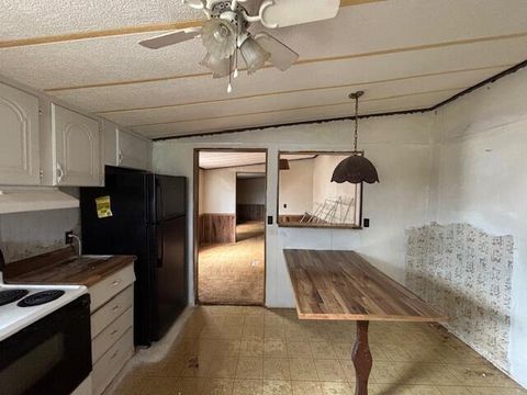 Tiny photo for 391 Commerce Street, Crawfordville, GA 30631 (MLS # 553004)