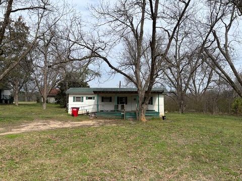 Tiny photo for 391 Commerce Street, Crawfordville, GA 30631 (MLS # 553004)