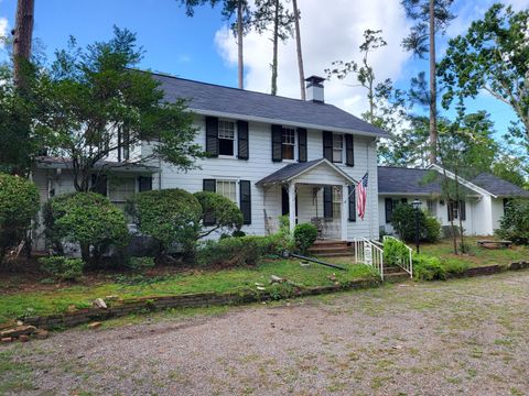 Photo of 3012 Walton Way, Augusta, GA 30909 (MLS # 543138)