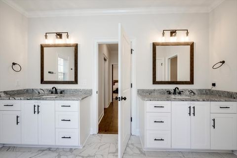 Tiny photo for 565 River Oaks Lane, Evans, GA 30809 (MLS # 550968)