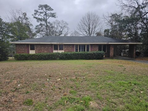 Photo of 2330 Shadowood Drive, Augusta, GA 30906 (MLS # 554648)