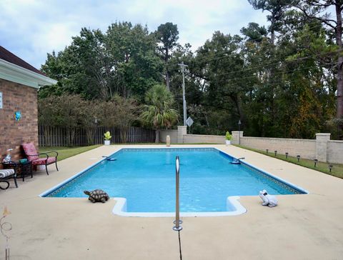 Tiny photo for 2413 Woodbluff Court Court, Augusta, GA 30909 (MLS # 548861)