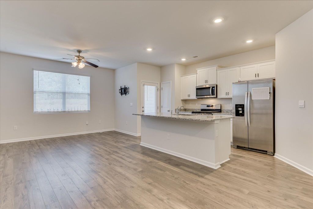 Photo of 930 Quaint Parish Circle, Graniteville, SC 29829 (MLS # 553163)