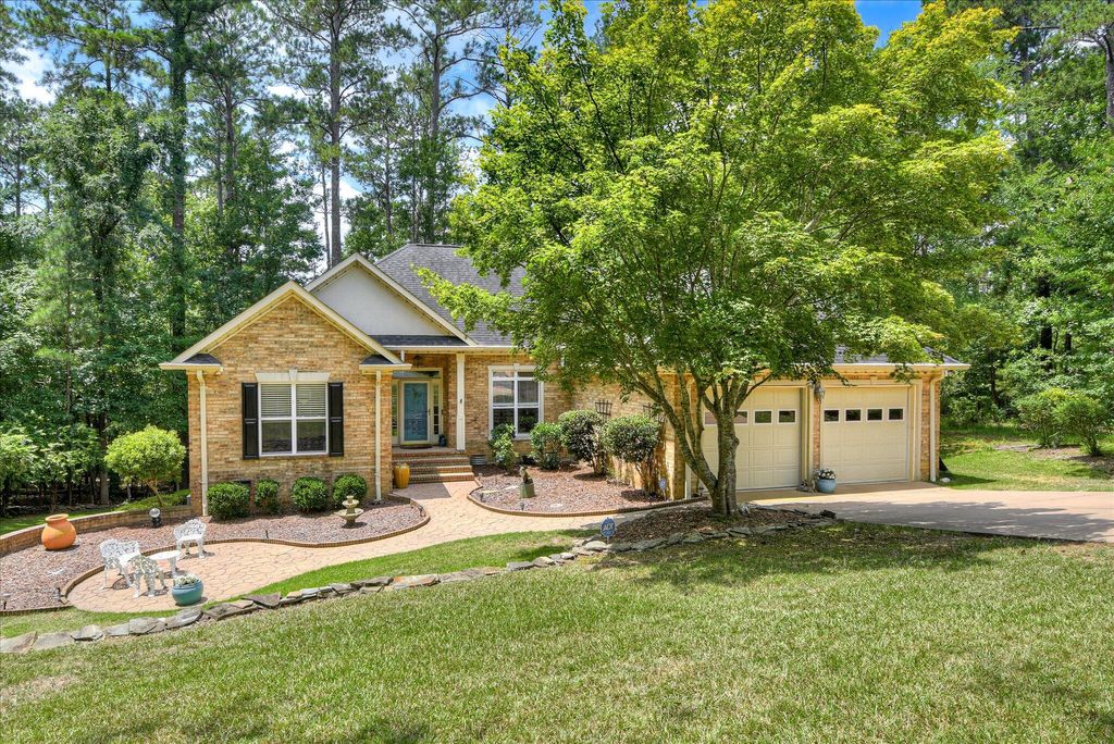 Photo for 204 Chickadee Court, McCormick, SC 29835 (MLS # 543994)