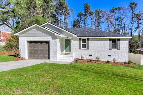 Photo of 2952 Bridgeport Drive, Augusta, GA 30909 (MLS # 553329)