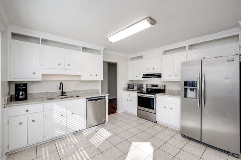 Tiny photo for 4014 Royal Oaks Court, Augusta, GA 30906 (MLS # 550720)