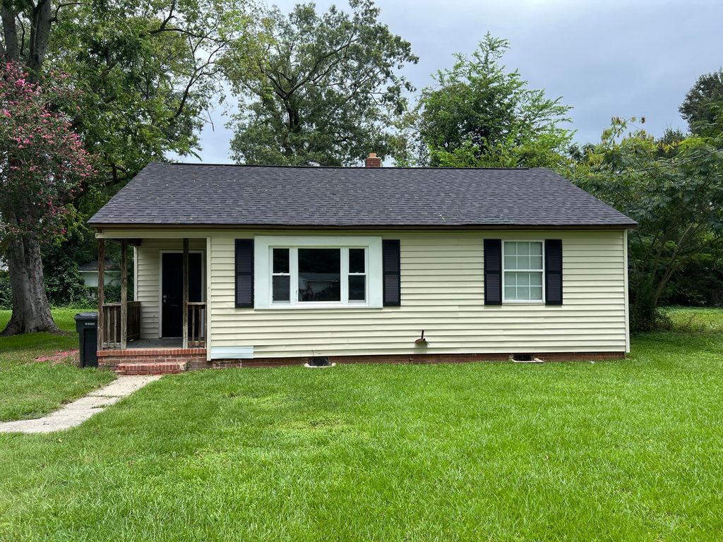 Photo for 823 Mary Avenue, Augusta, GA 30904 (MLS # 545469)