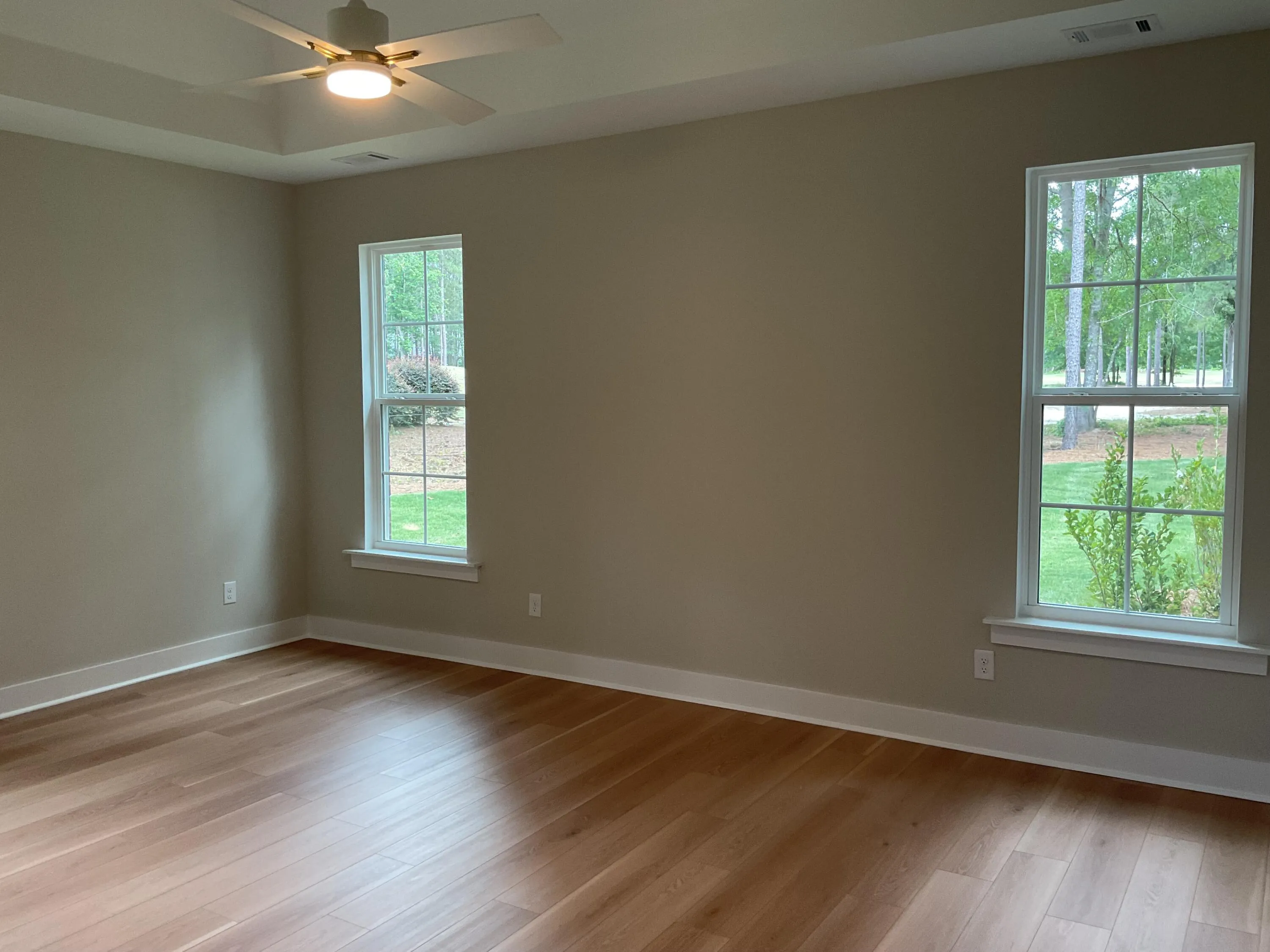 Aiken, South Carolina 29803, United States, 4 Bedrooms Bedrooms, ,4 BathroomsBathrooms,Residential,Pending,29736