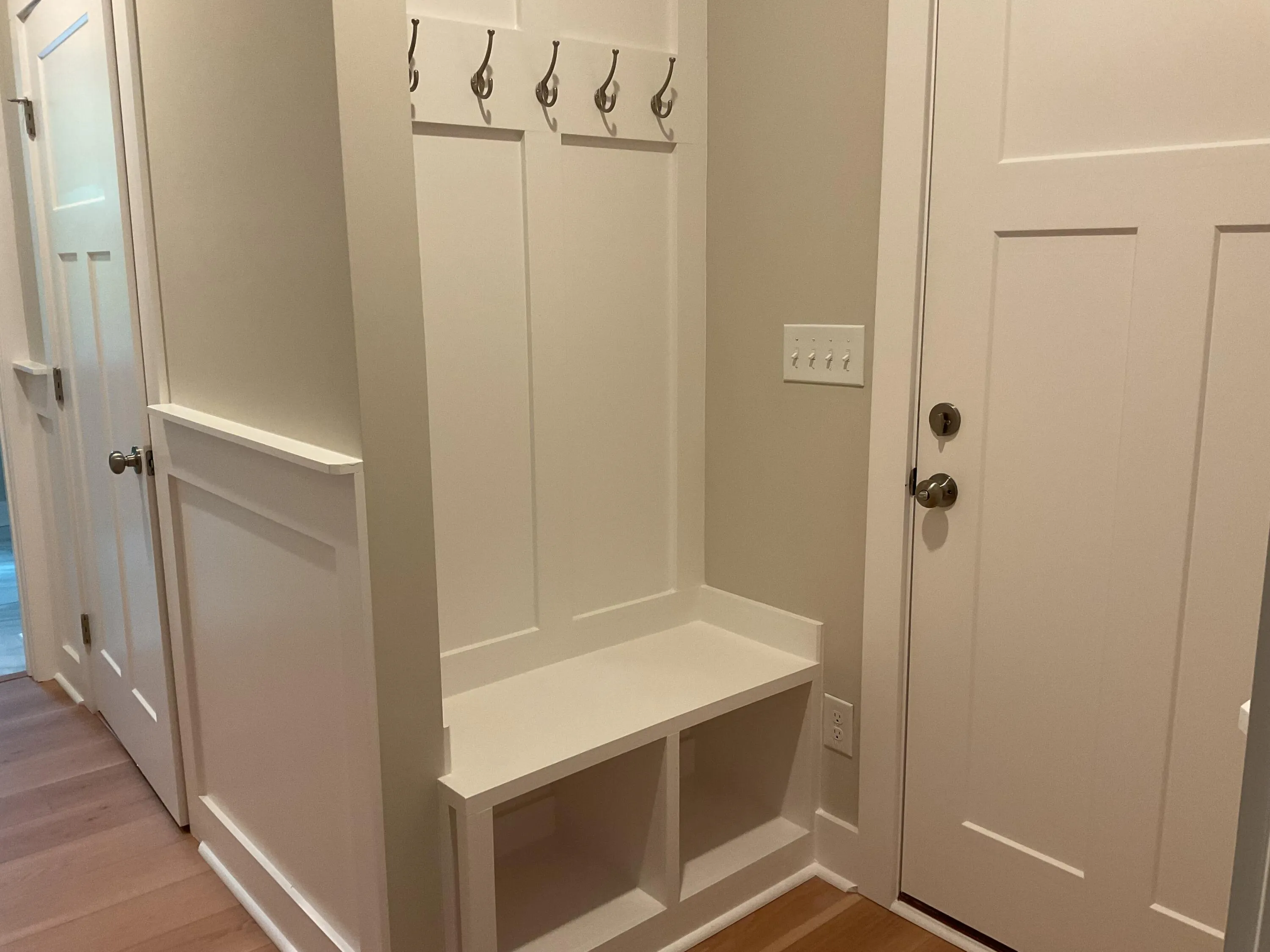 Aiken, South Carolina 29803, United States, 4 Bedrooms Bedrooms, ,4 BathroomsBathrooms,Residential,Pending,29736