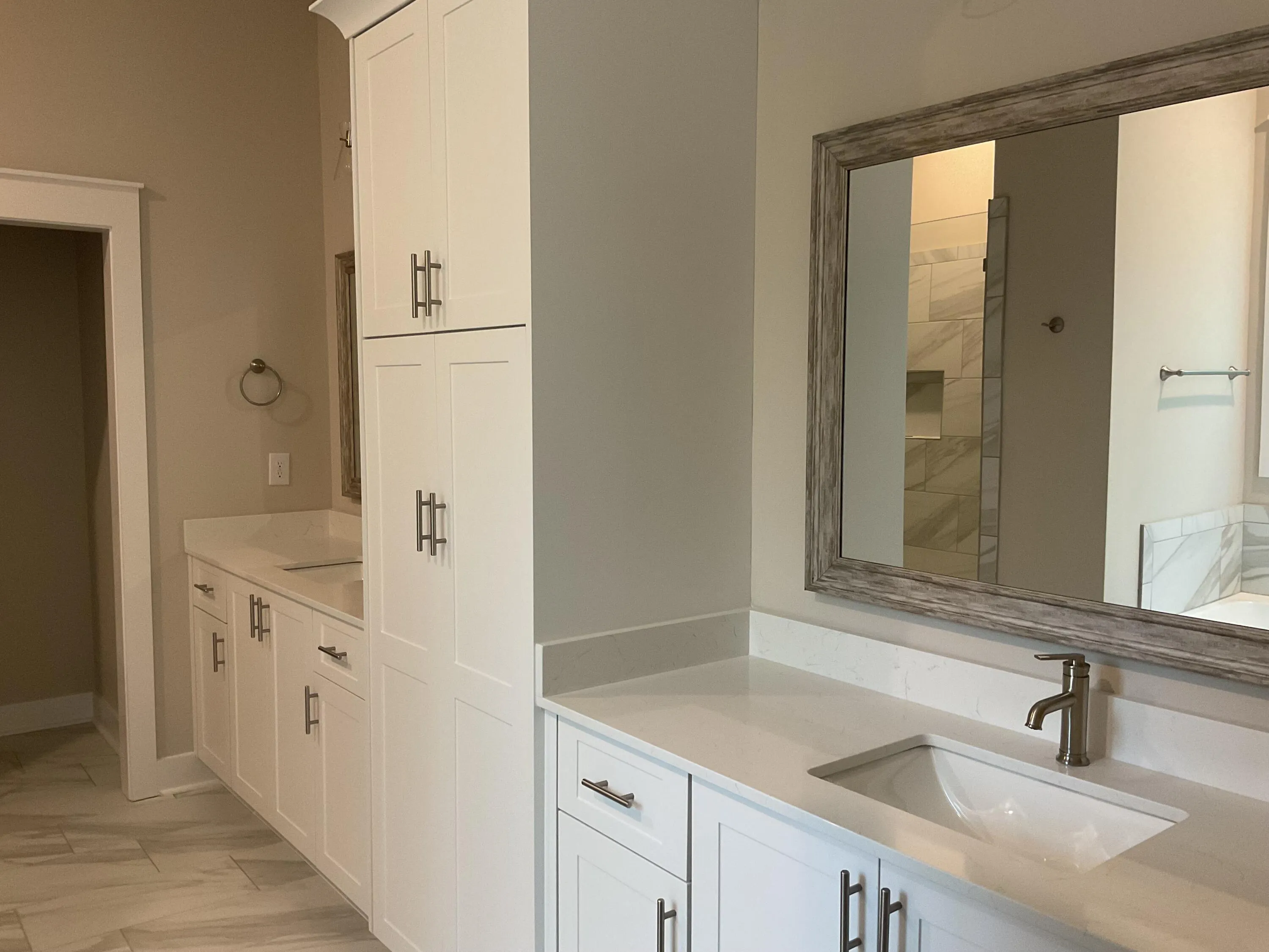 Aiken, South Carolina 29803, United States, 4 Bedrooms Bedrooms, ,4 BathroomsBathrooms,Residential,Pending,29736