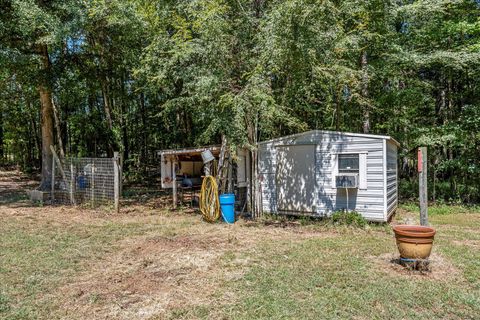 Tiny photo for 3230 Eatonton Highway, Madison, GA 30650 (MLS # 547057)