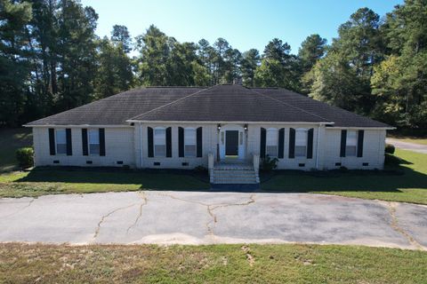Photo of 1750 Gregory Lake Road, North Augusta, SC 29860 (MLS # 548475) Photo of 1750 Gregory Lake Road, North Augusta, SC 29860 (MLS # 548475)