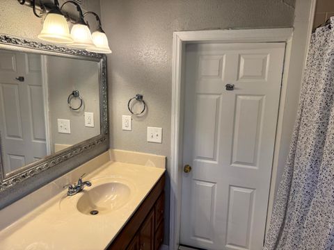 Tiny photo for 206 Reynolds Street, Augusta, GA 30901 (MLS # 547005)