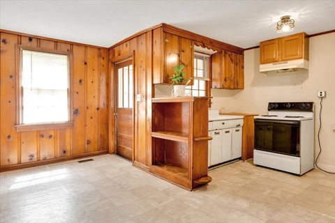 Tiny photo for 256 NE Williamsburg Street, Aiken, SC 29801 (MLS # 546038)