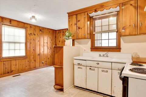 Tiny photo for 256 NE Williamsburg Street, Aiken, SC 29801 (MLS # 546038)