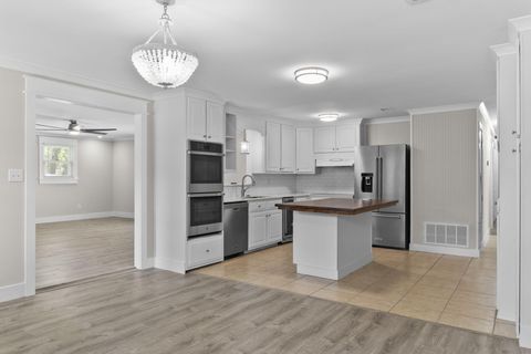 Tiny photo for 233 Anneswood Road, Augusta, GA 30907 (MLS # 546041)