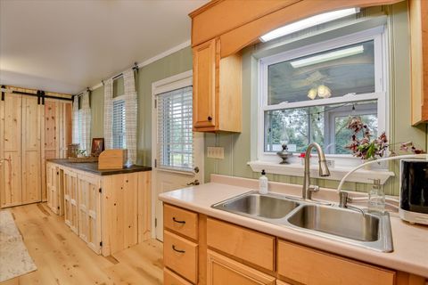 Tiny photo for 511 Forest Drive, Waynesboro, GA 30830 (MLS # 548795)