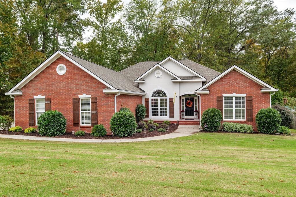 Photo for 5049 Sussex Drive, Evans, GA 30809 (MLS # 548793)