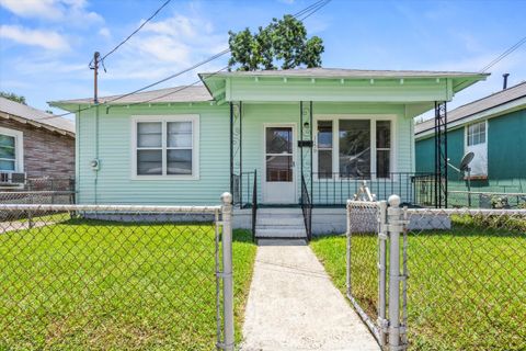 Photo of 1150 Roselle Street, Augusta, GA 30901 (MLS # 544874) Photo of 1150 Roselle Street, Augusta, GA 30901 (MLS # 544874)