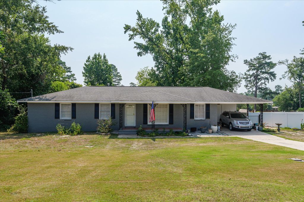 Photo for 102 Cokesbury Court, Martinez, GA 30907 (MLS # 544221)