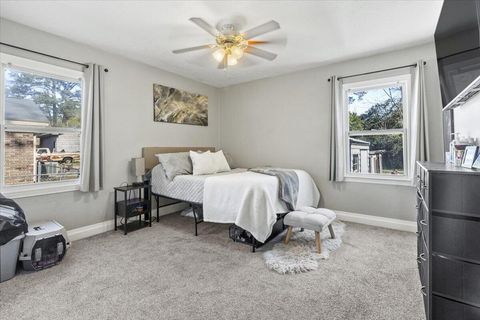 Tiny photo for 2702 Richmond Hill Road, Augusta, GA 30906 (MLS # 551439)