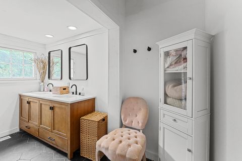 Tiny photo for 414 Penn Street, Edgefield, SC 29824 (MLS # 547610)