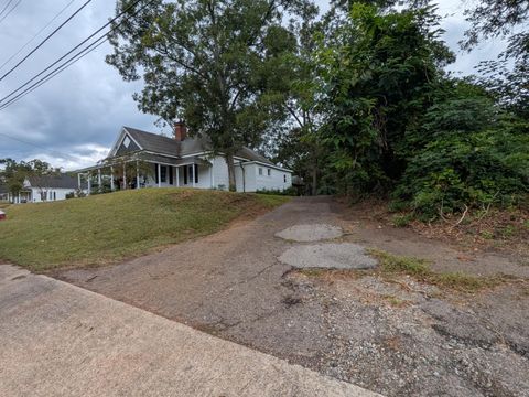 Tiny photo for 414 Penn Street, Edgefield, SC 29824 (MLS # 547610)
