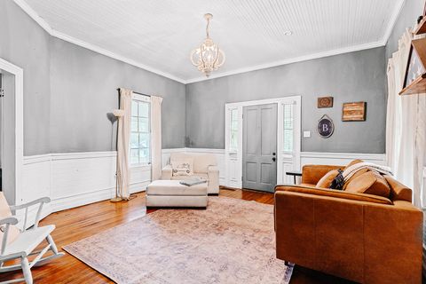 Tiny photo for 414 Penn Street, Edgefield, SC 29824 (MLS # 547610)