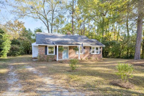 Photo of 206 Warren Road, Augusta, GA 30907 (MLS # 549334)